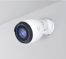 Ubiquiti - UVC-G5-Pro - Ubiquiti G5 Professional Cosse Caméra de sécurité IP Intérieure et extérieure 3840 x 2160 pixels Plafond/Mur/Poteau