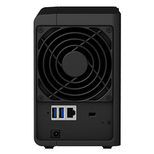 Le DiskStation DS218 est un NAS 2 baies à hautes performances. Ce NAS est doté d'un puissant processeur quad-core 1,4 GHz et de 2 Go de RAM DDR4. Une solution de stockage et de partage de données abordable et efficace qui prend en charge les disques durs. Cet outil est idéal pour les petites entreprises et ...