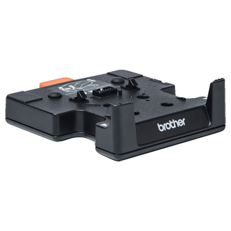 Support pour véhicule pour imprimante d'étiquettes Brother - PA-CR-002 - Ce support pour véhicule Brother PA-CR-002 permet une fixation fiable et facile des imprimantes à reçus et étiquettes RJ-4230B et RJ-4250WB. Idéal pour les professionnels en déplacement qui ont besoin de pouvoir imprimer des devis, reçus ou étiquettes depuis leur véhicule de fonction.