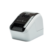 Imprimante étiquettes Brother - QL-800 -La QL-800 est une imprimante d'étiquettes connectable en USB permettant de créer des étiquettes sur-mesure à l'aide du logiciel d'édition gratuit P-touch Editor. Imprime jusqu'à 62 mm de largeur, vitesse d'impression de 148 mm/sec, impression en noir et rouge..