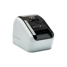 Imprimante étiquettes Brother - QL-800 -La QL-800 est une imprimante d'étiquettes connectable en USB permettant de créer des étiquettes sur-mesure à l'aide du logiciel d'édition gratuit P-touch Editor. Imprime jusqu'à 62 mm de largeur, vitesse d'impression de 148 mm/sec, impression en noir et rouge..