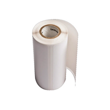 Rouleau d'étiquettes pré-découpées 76x44mm Brother pour imprimante d'étiquettes - RD-P09E1 - Rouleau d'étiquettes pré-découpées de 76x44 mm pour imprimantes d'étiquettes Brother. Ce ruban d'étiquettes Brother est idéal pour obtenir des étiquettes de qualité depuis nos étiqueteuses Brother. Compatibilité Imprimante d'étiquettes Brother RJ-3150, RJ-4230B, RJ-4250WB. Disponible sur www.officepartner.fr.